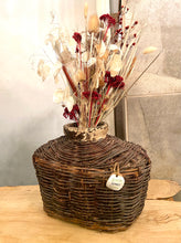 Load image into Gallery viewer, Dried Flower Arrangement Basket