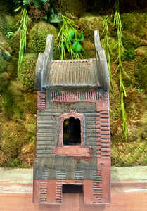 Curved Roof Spirit House