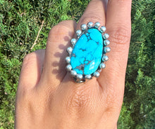 Load image into Gallery viewer, Teardrop Turquoise Silver Statement Ring